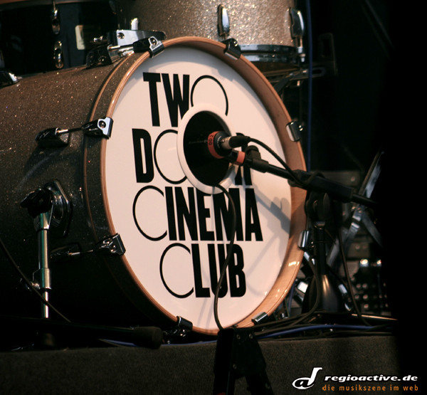 Two Door Cinema Club (live Immergut Festival, 2010)