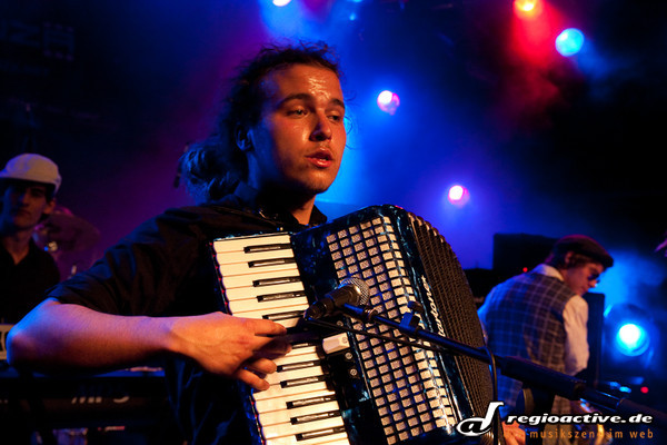 Skalinka (live in Hamburg, 2010)